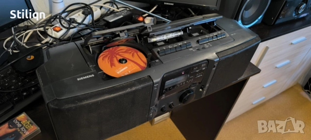 SIMENS RD 127 Преносимо CD радио с двоен касетофон/Ghetto Vintage, снимка 3 - Радиокасетофони, транзистори - 52923122