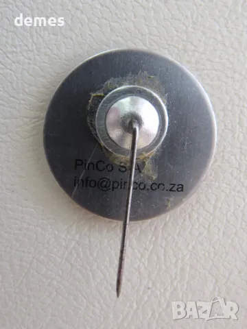 Значка: Южна Африка-1994-2004-10 години Свобода, снимка 3 - Колекции - 48457474