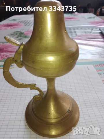 Старо бронзово кандило.