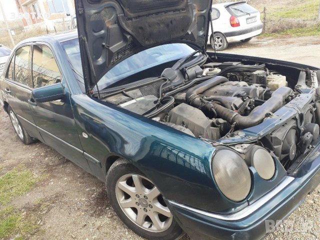 Mercedes E290 за части, снимка 8 - Части - 31655601