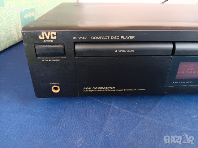 JVC XL - V 142 CD Player, снимка 2 - Плейъри, домашно кино, прожектори - 44587521