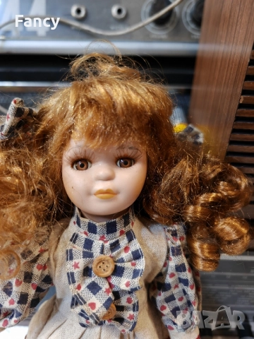 Порцеланова кукла 30 см, снимка 7 - Колекции - 51827405