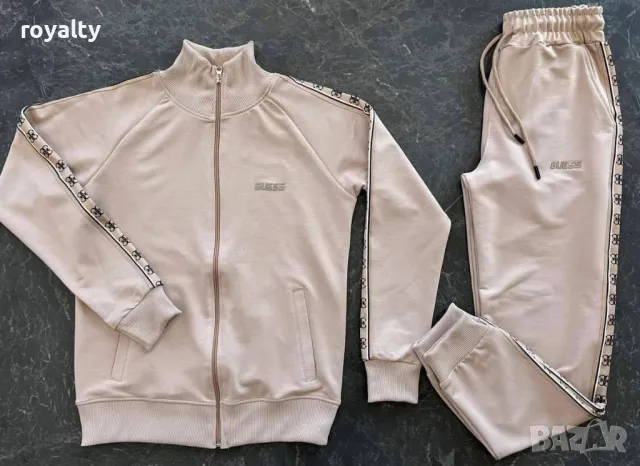 Guess бежов дамски комплект 