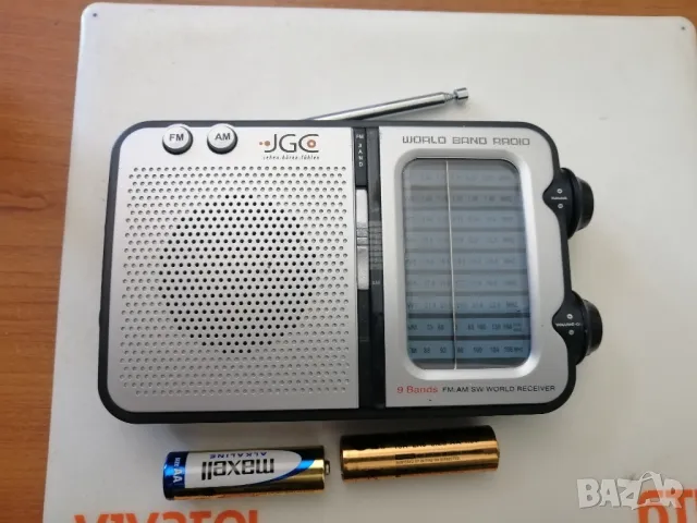 FM/MW/SW радио JGC WE-100, снимка 2 - Радиокасетофони, транзистори - 50094745