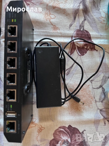 Ubiquiti TOUGHSwitch, 5Port 1000Mbps; PoE 24V, снимка 3 - Суичове - 52111265