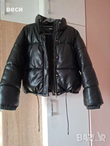 Чисто ново дамско яке XL 