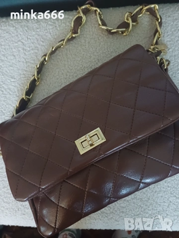 Кожена дамска чанта., снимка 2 - Чанти - 53244291