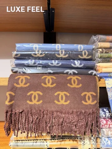 Dior ✨Hermes ✨ Gucci ✨Кашмир ✨ Дамски Шалове , снимка 16 - Шалове - 56242252