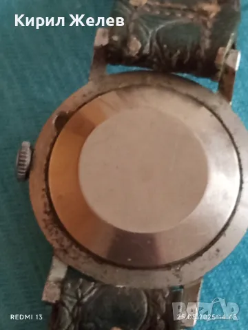 Стар механичен часовник дамски Заря СССР 15 камъка за ремонт части КОЛЕКЦИЯ 26542, снимка 4 - Антикварни и старинни предмети - 50420575