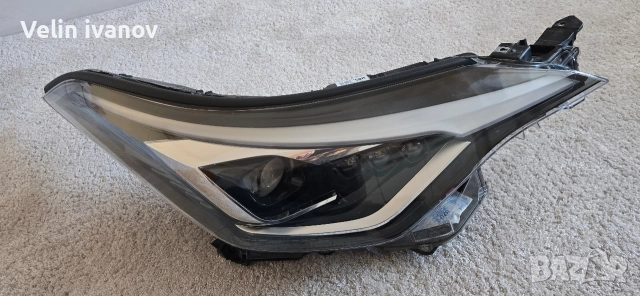 десен лед фар за Toyota C-HR