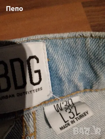 Дамски Дънки , снимка 2 - Дънки - 48091235