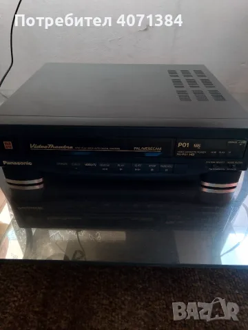 Видео плеър Panasonic с дистанционно и касети