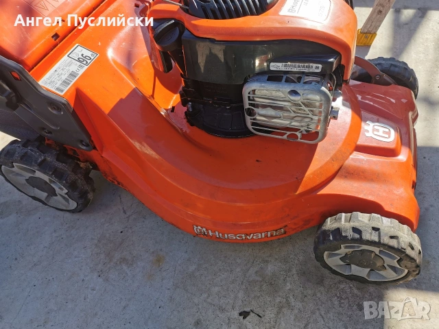 Husqvarna Самоходна бензинова косачка, снимка 5 - Градинска техника - 53939391