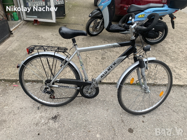 Градски велосипед 28 Цола , снимка 3 - Велосипеди - 44617571