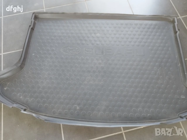 гумен леген за багажник Субару Импреза 