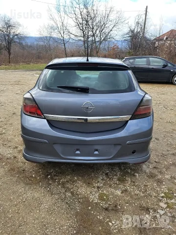 Добавка за задна броня Опел Астра Н GTC 