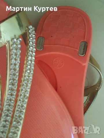 Дамски спортни обувки и ефектни плажни чехли, снимка 6 - Дамски ежедневни обувки - 38489217