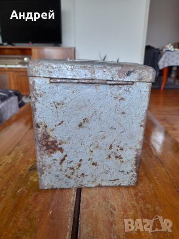 Стара акумулаторна кутия, снимка 3 - Други ценни предмети - 44760206