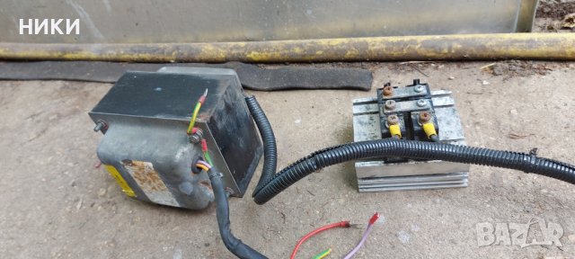 Продавам трансформатор с изправителна група и електромотор за хладилна инсталация, снимка 2 - Части - 37380311