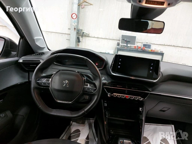 Peugeot e-208 Active Pack 50kWh 136PS 2023г. 73800км, снимка 3 - Автомобили и джипове - 53966951