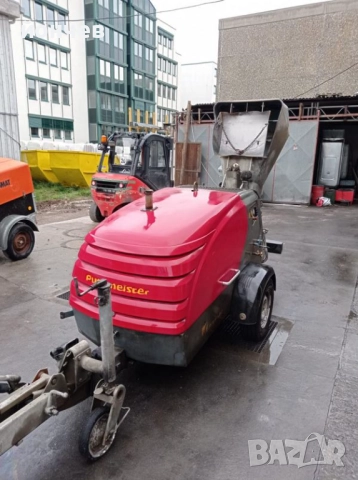 Машина за земно-влажна подова замазка Putzmaister M740 5DHBS