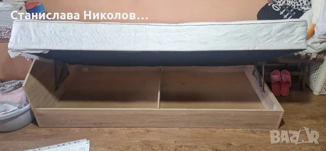 Единично легло с матрак и ракла – 110 €, снимка 2 - Спални и легла - 56466977