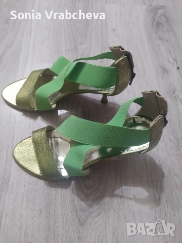 Шикозни сандали 