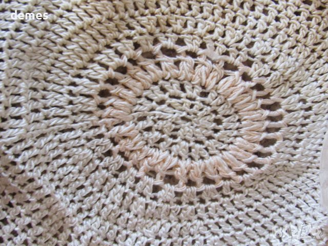 Ръчно плетена на една кука бебешка шапка от 1930 год., снимка 4 - Други ценни предмети - 37349099