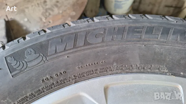 18 цола гуми 235/55/18 , снимка 2 - Гуми и джанти - 47959769