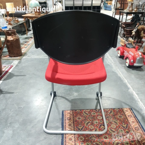 Конферентни столове с S-образна рамка Stoll Giroflex 16 червен, снимка 5 - Столове - 54065309