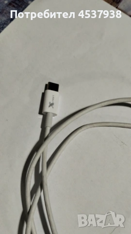 Продавам USB кабел