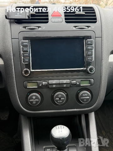 Golf 5 1.6 , снимка 2 - Автомобили и джипове - 52828615