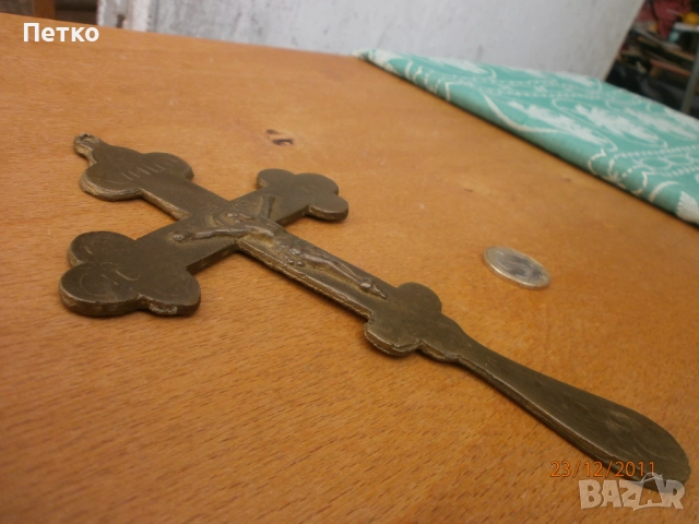 Автентичен бронзов кръст, снимка 5 - Антикварни и старинни предмети - 52605872
