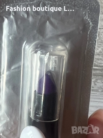 AVON Нови мостри на червила в 5 различни цвята 🩷❤️💜, снимка 9 - Декоративна козметика - 52443491