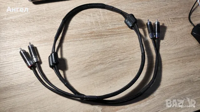 RCA интерконект кабел