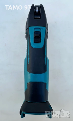 Makita DTM51 - Акумулаторен реноватор 18V като нов!, снимка 3 - Други инструменти - 53224068