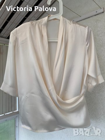 Прекрасна блуза кралска коприна