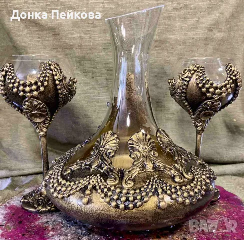 Ръчно изработен сервиз . декантер с две чаши в злато, снимка 5 - Сервизи - 49107939