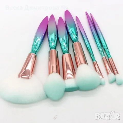 Комплект "Еднорог" от 7 разноцветни четки за грим HZS91, снимка 7 - Козметика за лице - 47729236