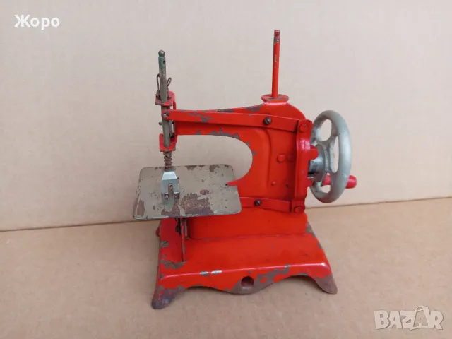 ламаринена метална играчка шевна машина 60те, снимка 3 - Колекции - 50435018