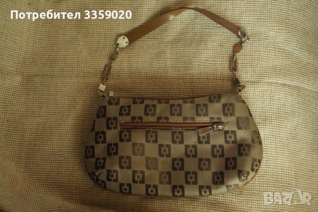продавам малко употребявана дамска чанта, снимка 1 - Чанти - 37099697