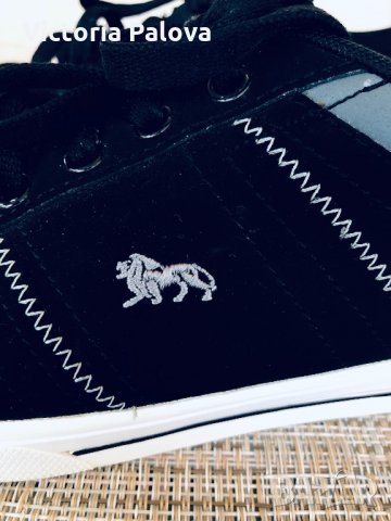 Черни удобни маратонки-обувки  JONSDALE LONDON , снимка 11 - Маратонки - 30635526