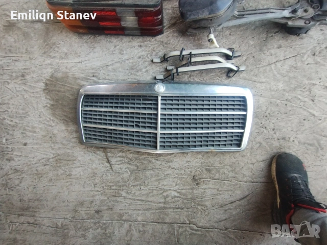 Части за Мерцедес 190 , снимка 4 - Части - 53167541