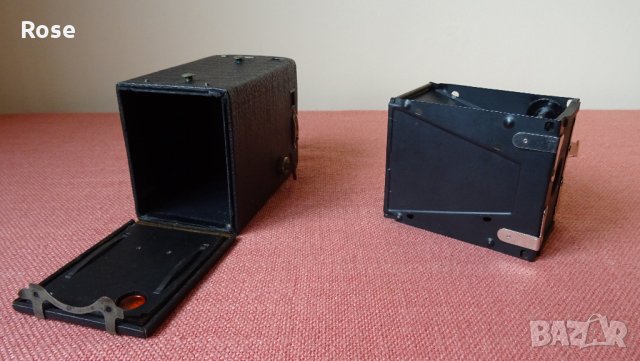 ANTIQUE Box Camera KODAK Brownie No. 2- 1920год,фотоапарат, снимка 12 - Антикварни и старинни предмети - 31637914