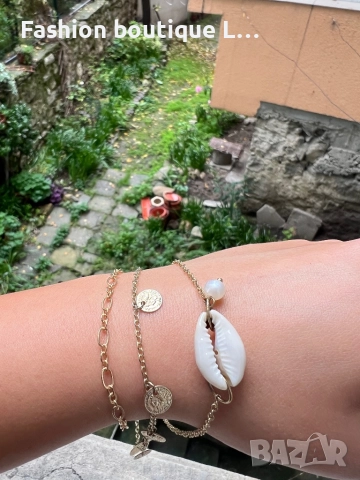 Комплект от 3 броя златисти гривнички за крак или ръка с перла , мида и парички ❤️, снимка 2 - Гривни - 52377611