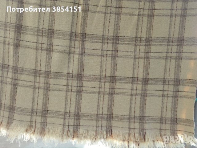 Вълнено одеало , снимка 2 - Олекотени завивки и одеяла - 42449255