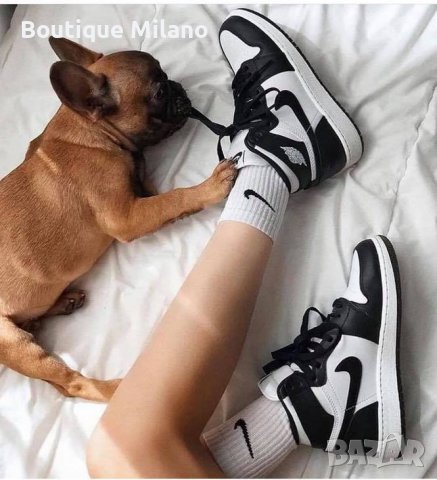 Дамски маратонки Nike Air Jordan Реплика ААА+, снимка 1 - Маратонки - 34952616