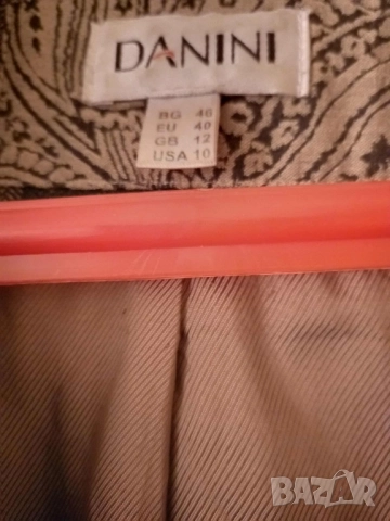 Дамско дънково сако, снимка 6 - Сака - 51942760