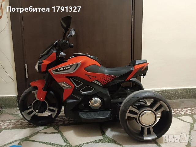 Детски акумулаторен мотор със звук и светлини