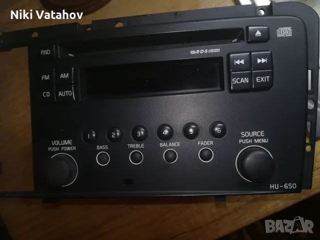 Продавам оригинално радио за Волво HU 650